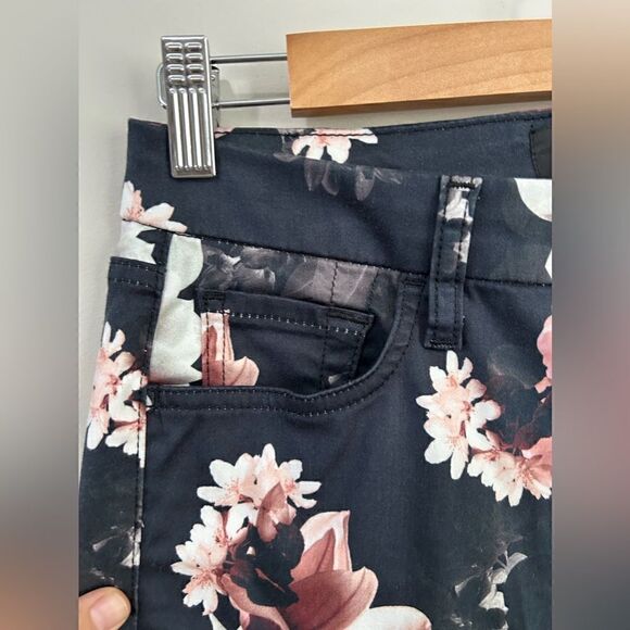 JEN7 by 7 For All Mankind Floral Print Ankle Skinny Jeans - Picture 7 of 14